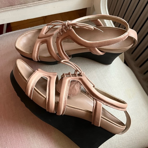 Amazing blush Camper platform sandals, great condition, size 38/8. - Picture 2 of 16